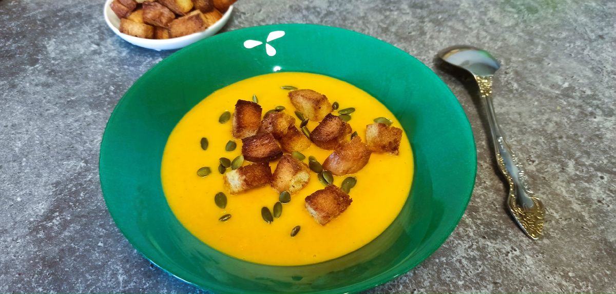 Тыквенный крем-суп: идеальный рецепт для уютных осенних вечеров