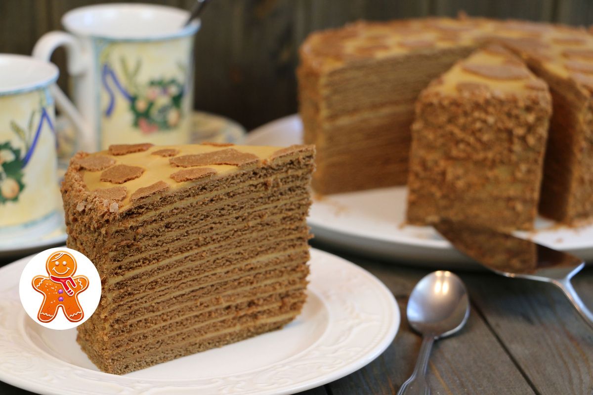 Как приготовить нежный медовый торт "Коровка": пошаговый рецепт