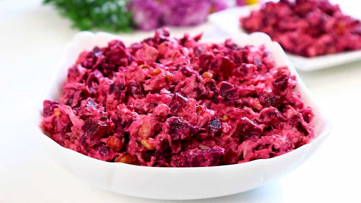 Простой и аппетитный салат из свёклы, который покорит ваши вкусовые рецепторы