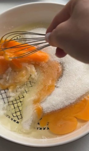 Клафути с красной смородиной: готовим шедевр за 5 минут