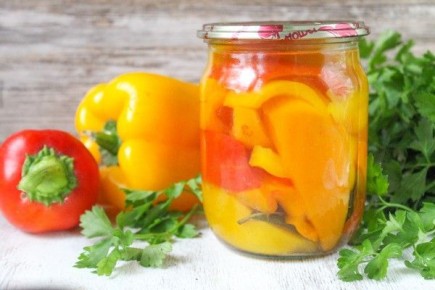 Перец в медовой заливке: секрет зимней закуски, которая удивит ваших гостей