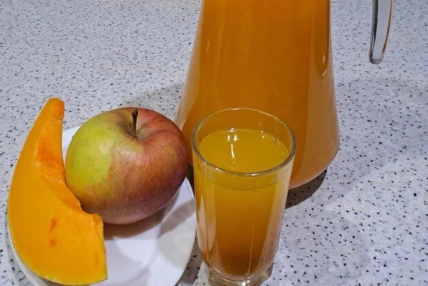 Вкусная зима: как приготовить тыквенно-яблочный сок на заготовки