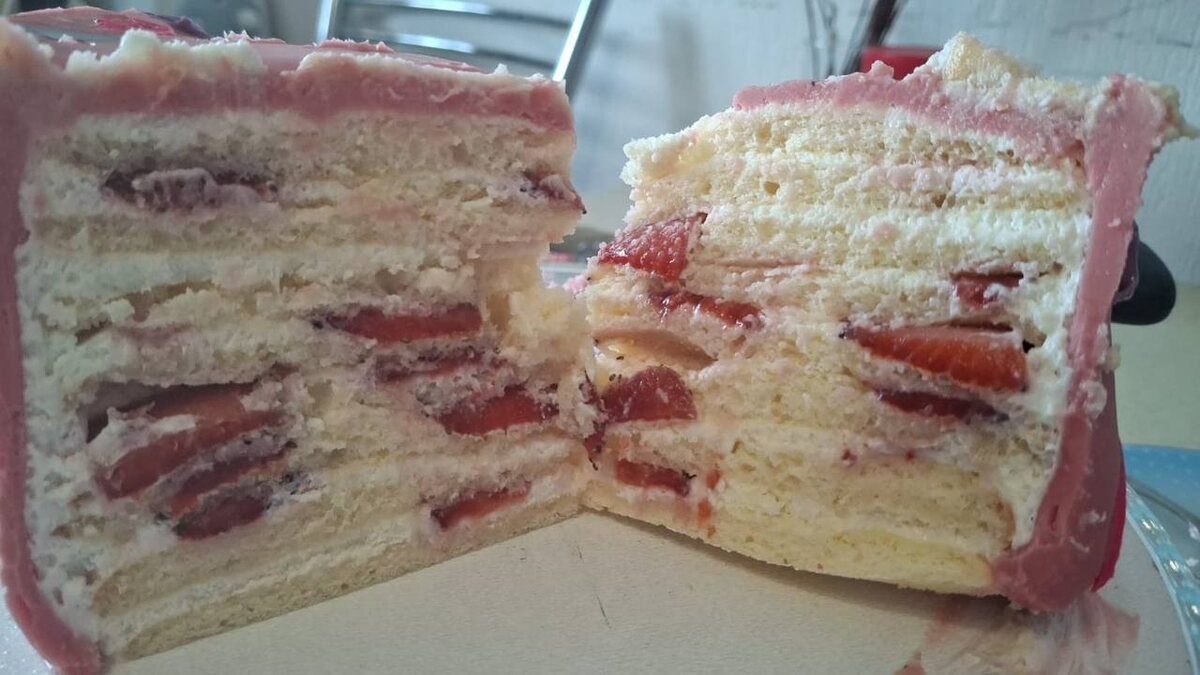 Молочная девочка 2.0: новая клубничная революция