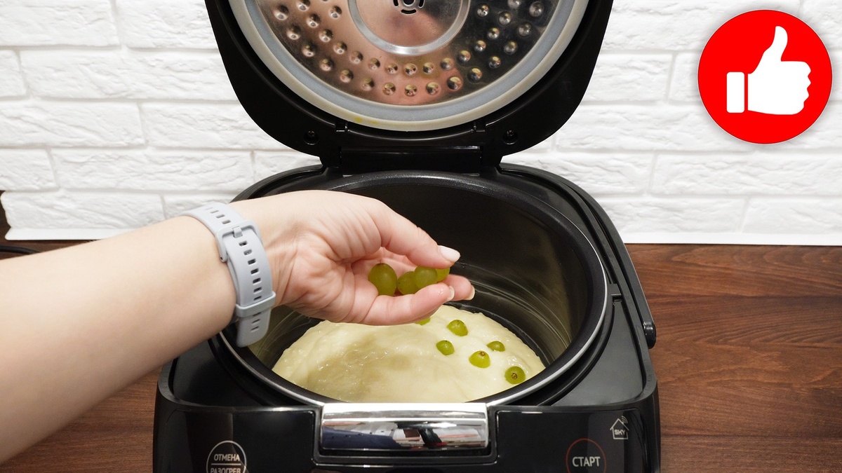 Вкусный виноградный пирог в мультиварке: идеальное угощение к чаю