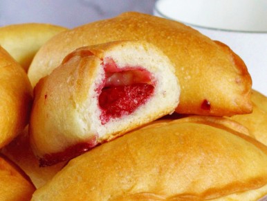 Как сделать постные пирожки мягкими и блестящими без яиц