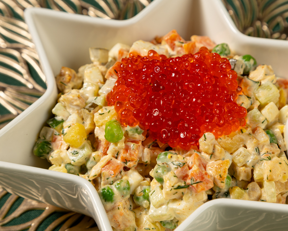 Оливье: ресторанная версия классического салата