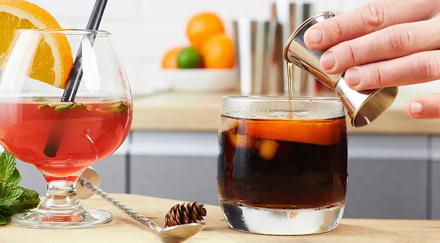 Коктейли с коньяком: 13 оригинальных рецептов для вашего бара