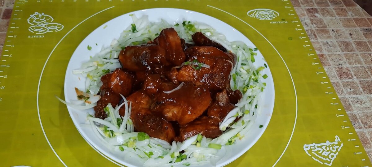 Как стресс мешает похудению и что с этим делать