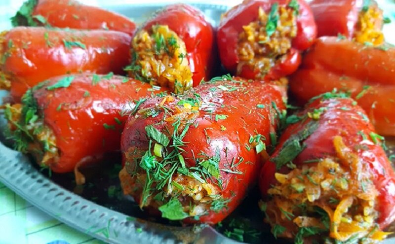 Фаршированный перец по-турецки: удивительное угощение для гурманов