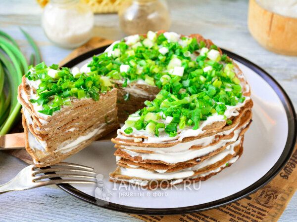 Удивительный несладкий торт, который исчезает с праздничного стола