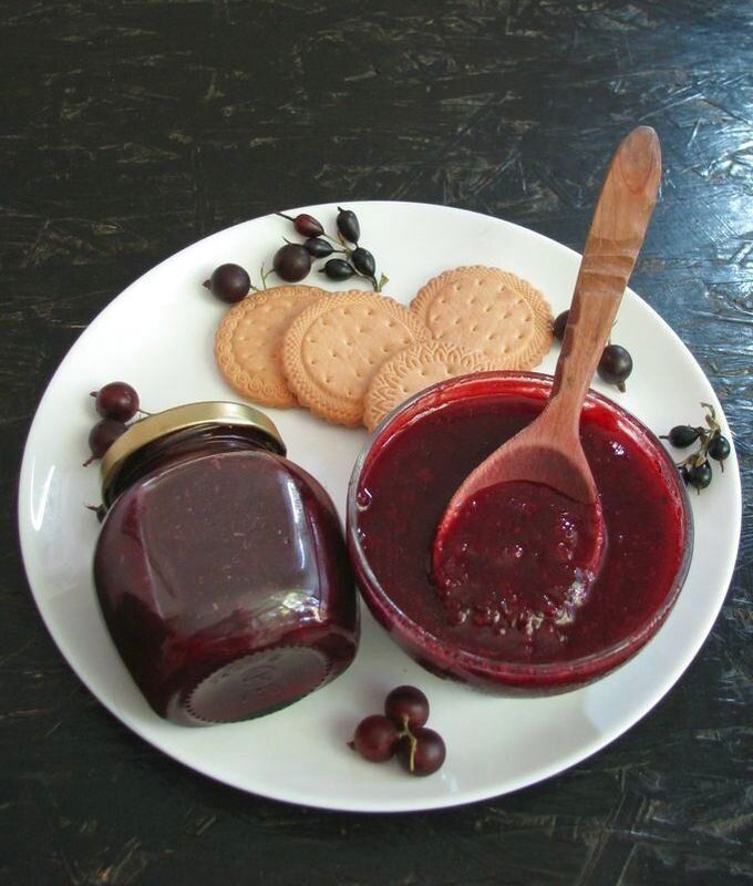 Вкуснейший конфитюр из йошты и черной смородины