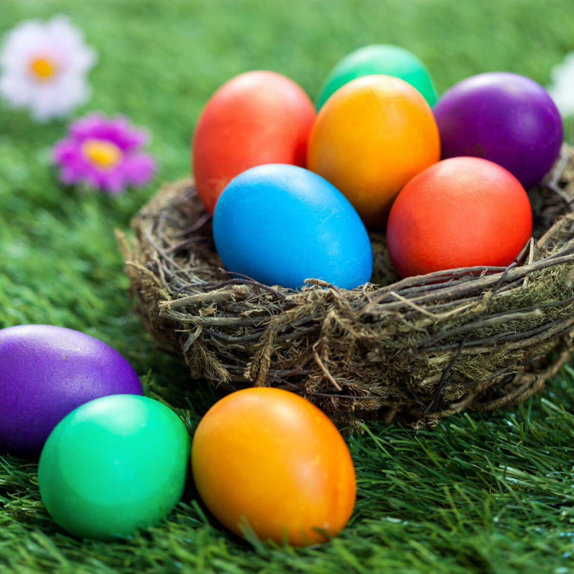 Как правильно красить пасхальные яйца: название и особенности каждого вида