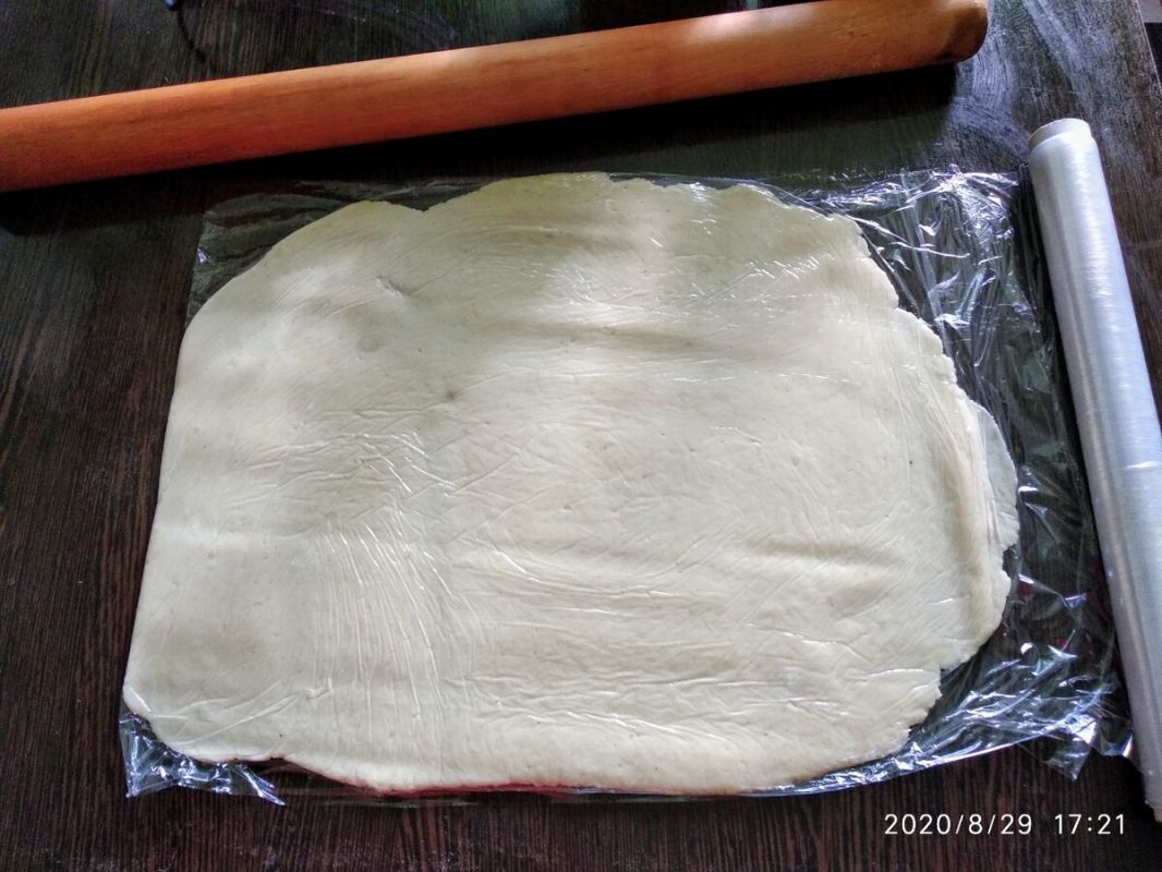 Легкие кето-плюшки с маком: сладкость, доступная всем