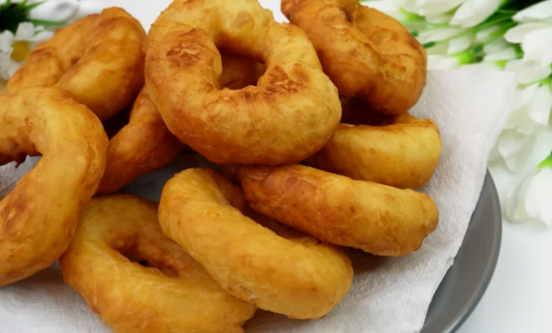 Невероятно быстрые пышки на кефире, которые стоит попробовать