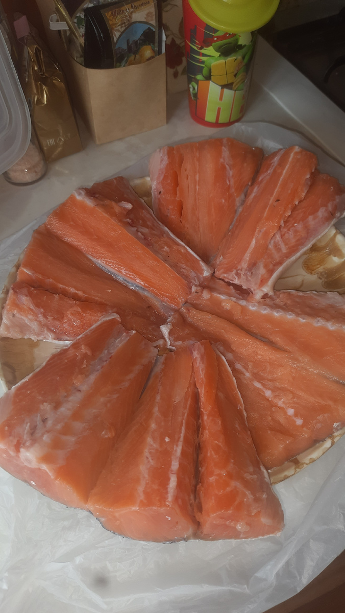 Как включить красную рыбу в рацион: сочетаем вкус и пользу