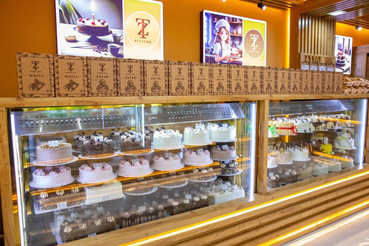 ������� � ������ �� Zy?at Hil: ������������ ��������� �������� � �����