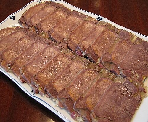 Соленый прессованный язык: классика английской кухни на вашем столе