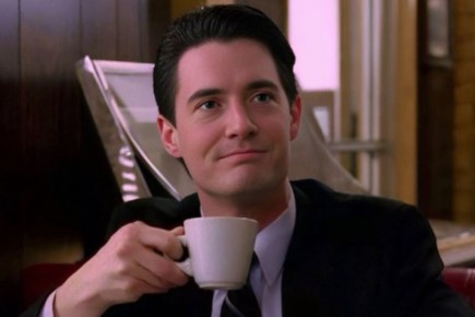 Почему стоит отложить кофе на утро: советы сомнолога