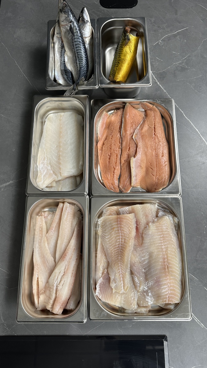 Как приготовить 60 порций вкусных рыбных заготовок за 3 часа