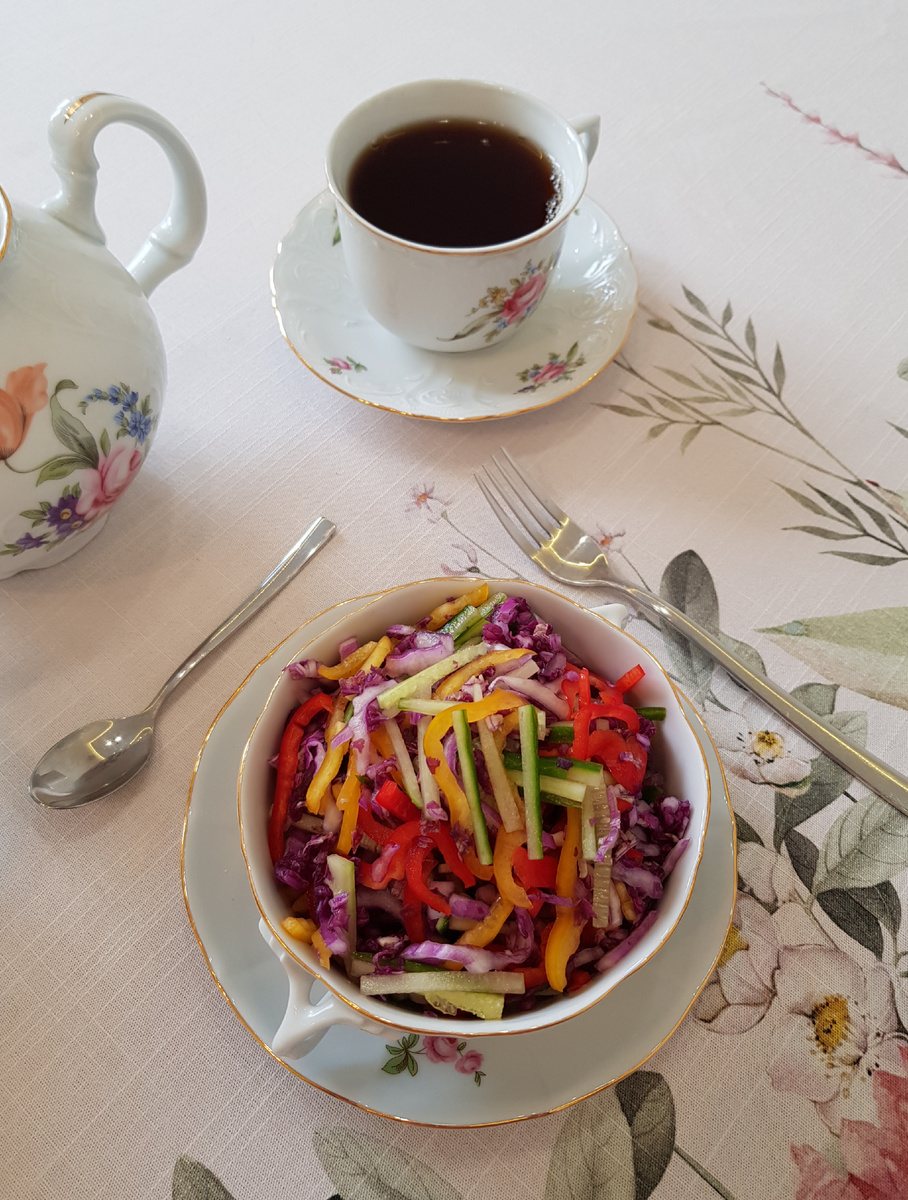 Салат, отражающий краски осени