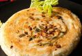 Как приготовить вкусные китайские лепешки с зеленым луком