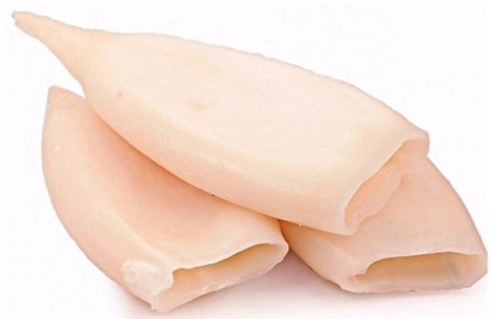 Котлеты из кальмаров с пикантным соусом из маринованных огурцов