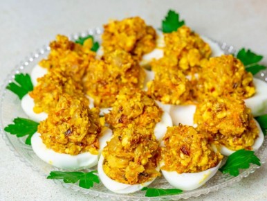 Фаршированные яйца: от незабвенной классики до необычных шедевров