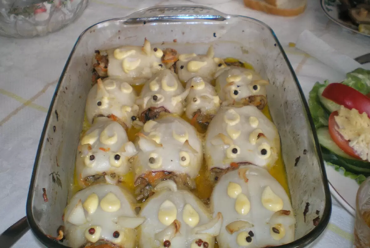 Кульминация вкуса: Кальмары, фаршированные рисом и грибами