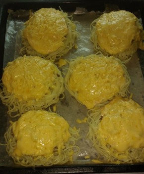 Гнезда из спагетти: как идеально подать любимые макароны