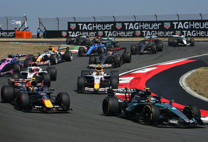�� ����-��� ������ Red Bull ������� ����������� ������� � ������