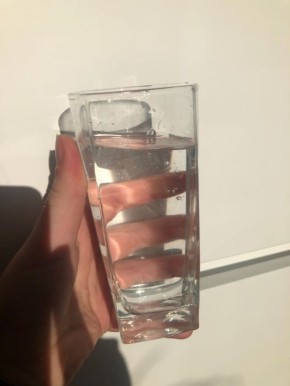 Почему привычка пить воду так важна для здоровья и как сделать это проще