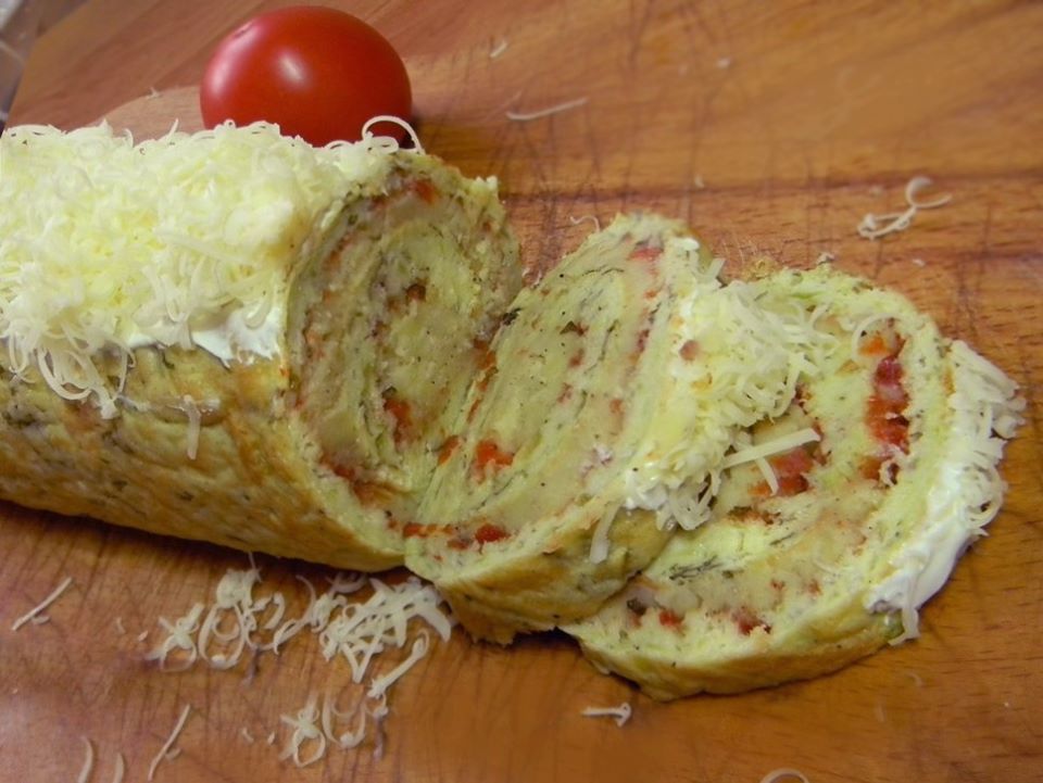 Необычный вкус кабачкового рулета: удивите своих близких