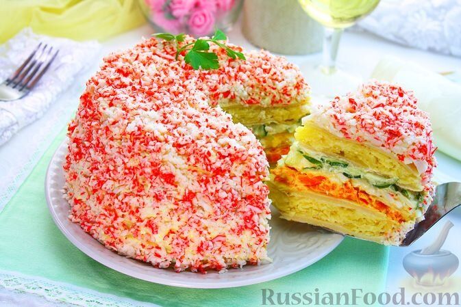 Необычные блины: яркие рецепты для праздничного стола