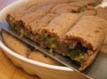 Ржаной пирог с солеными огурцами